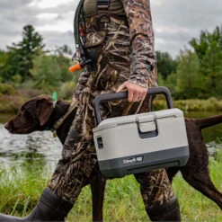 Coleman Pro 9-Quart Hard Cooler 19 Coleman Pro 9-Quart Hard Cooler -Campout Gear Shop 365285 7