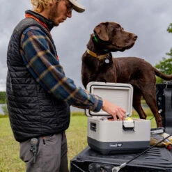 Coleman Pro 9-Quart Hard Cooler 20 Coleman Pro 9-Quart Hard Cooler -Campout Gear Shop 365285 8