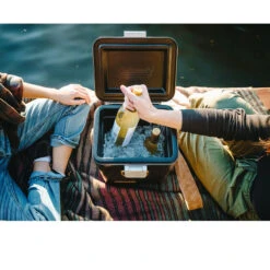 Coleman 1900 Collection 11-Quart Steel-Belted Cooler 15 Coleman 1900 Collection 11-Quart Steel-Belted Cooler -Campout Gear Shop 756035 6