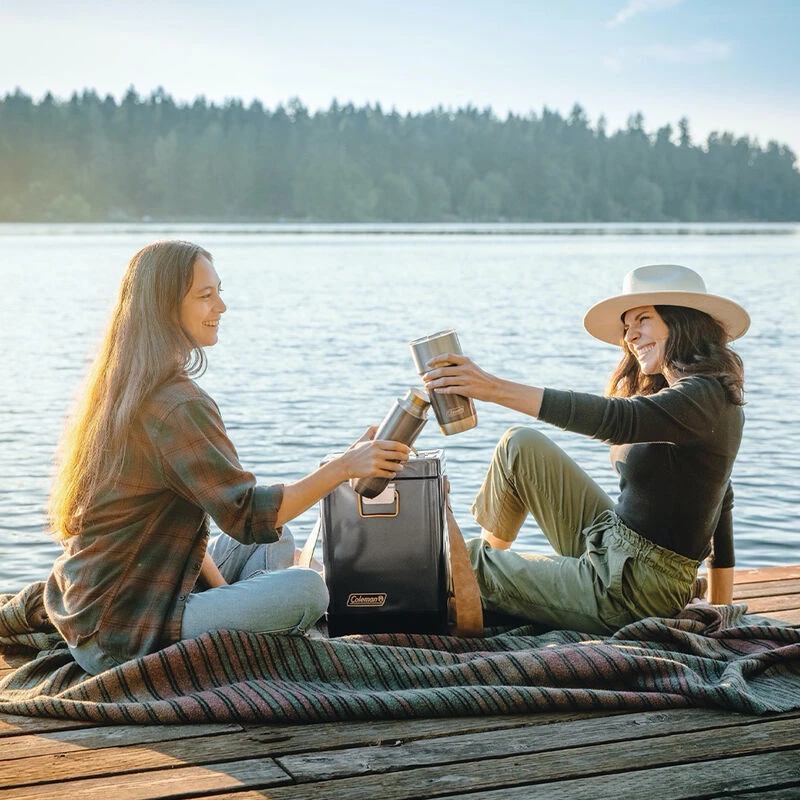 Coleman 1900 Collection 11-Quart Steel-Belted Cooler 10 Coleman 1900 Collection 11-Quart Steel-Belted Cooler - Image 8